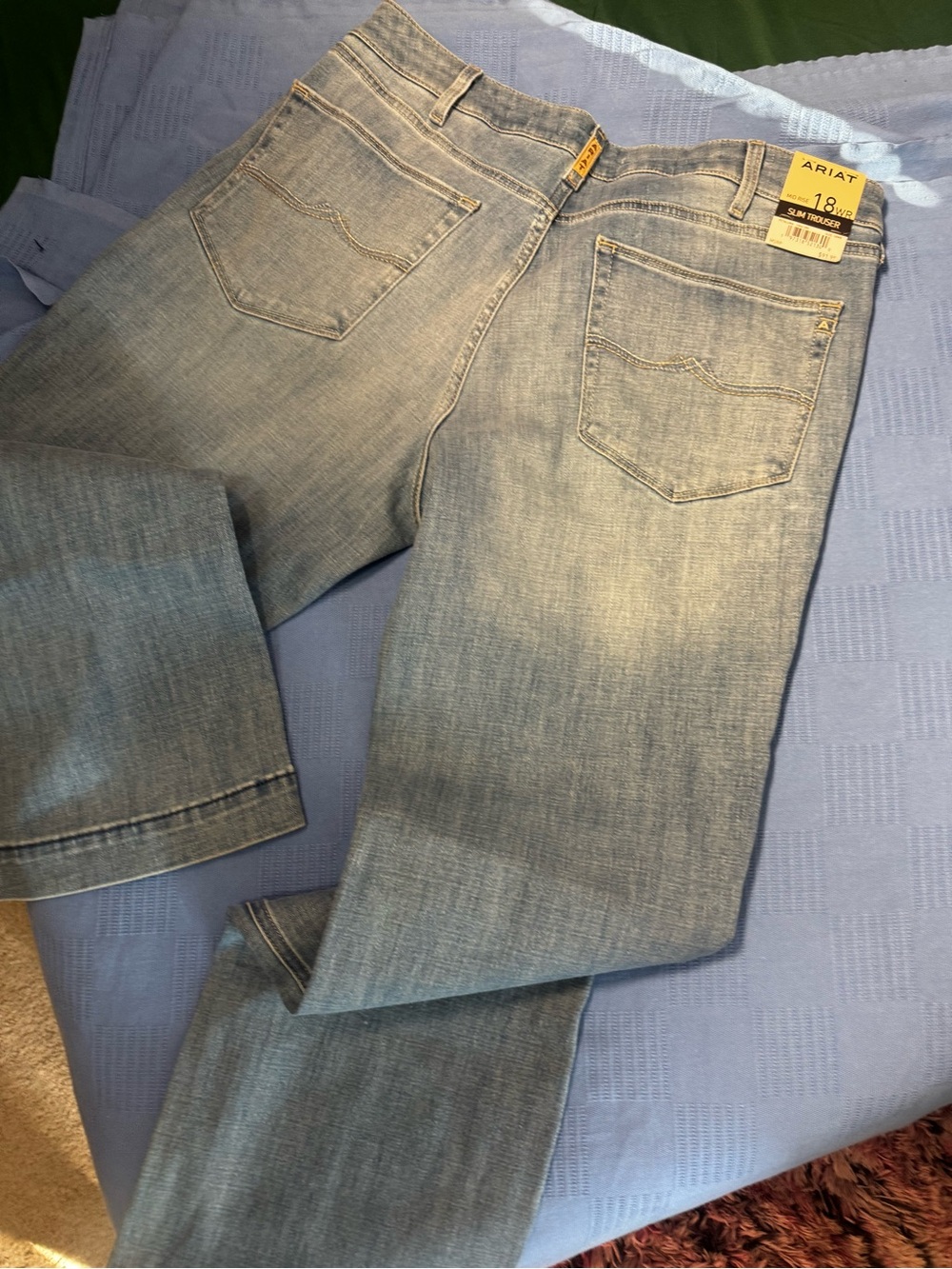 NWT Size 18WR Women Ariat Zoe Petaluma Light Wash Mid Rise Trouser Jeans Plus